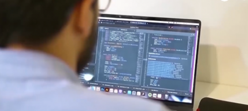 規范先行，筑牢根基 國家網信辦新規引領生成式人工智能健康發展