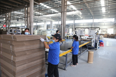 紙制品銷(xiāo)售 傳統(tǒng)行業(yè)的新機(jī)遇與挑戰(zhàn)